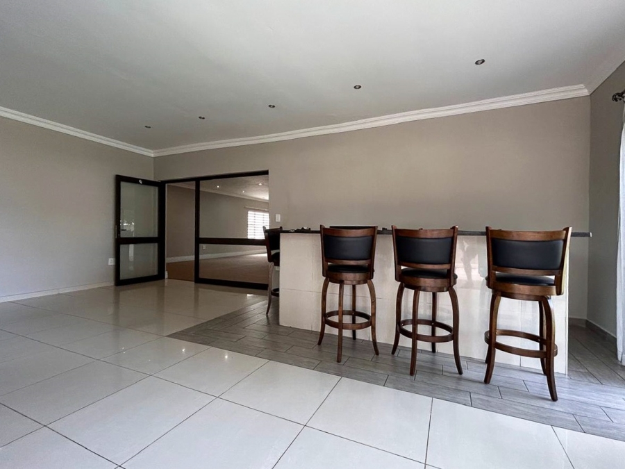 4 Bedroom Property for Sale in Grimbeeck Park North West